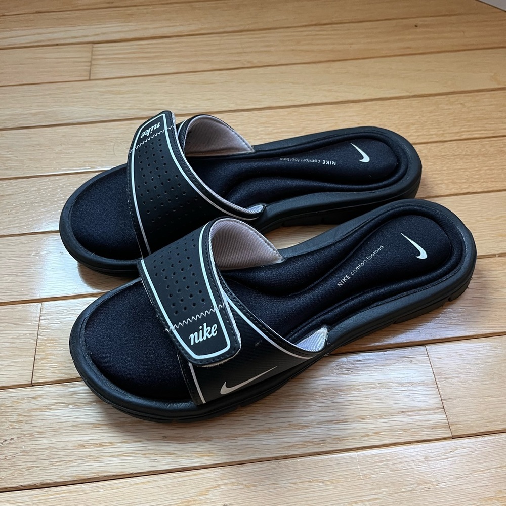 Nike Slides